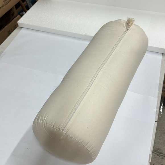 Organic Kapok/ silk Cotton Yoga Bolster - Picture 6 of 6